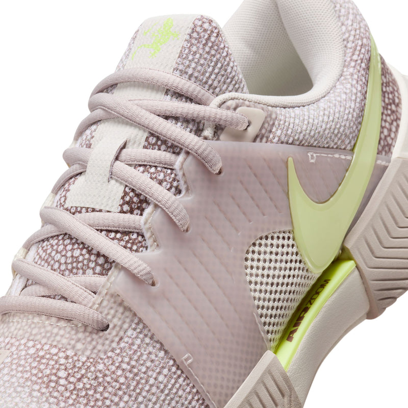 Women's Zoom GP Challenge 1 Tennis Shoes in Phantom/Barely Volt-Platinum Violet