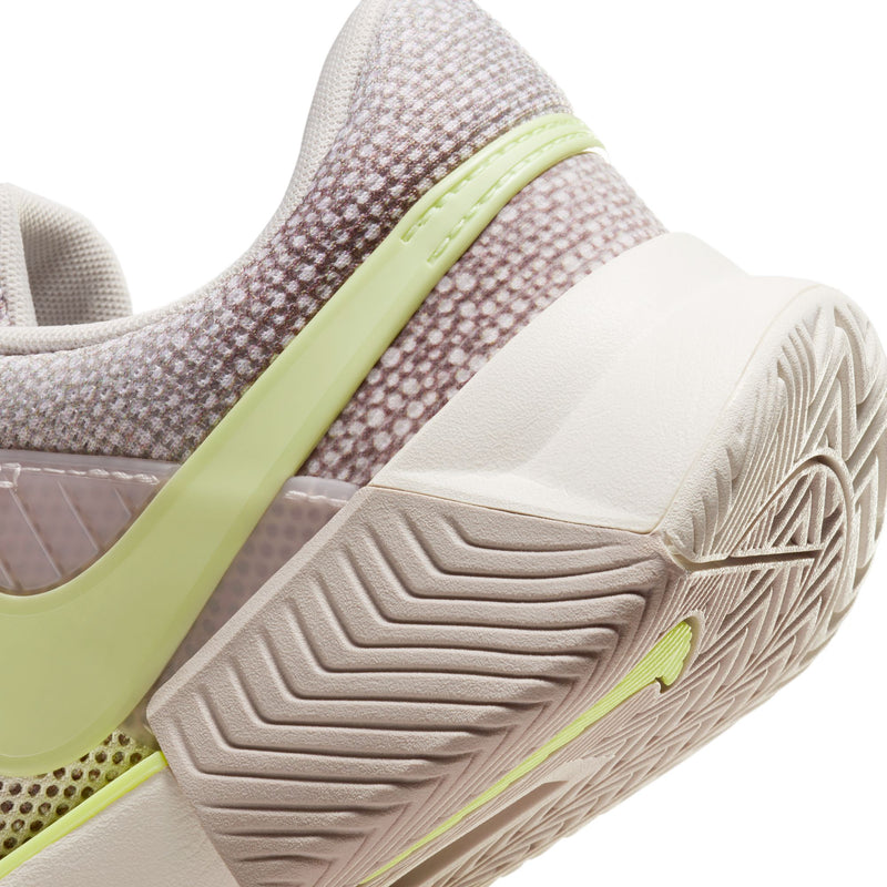 Women's Zoom GP Challenge 1 Tennis Shoes in Phantom/Barely Volt-Platinum Violet