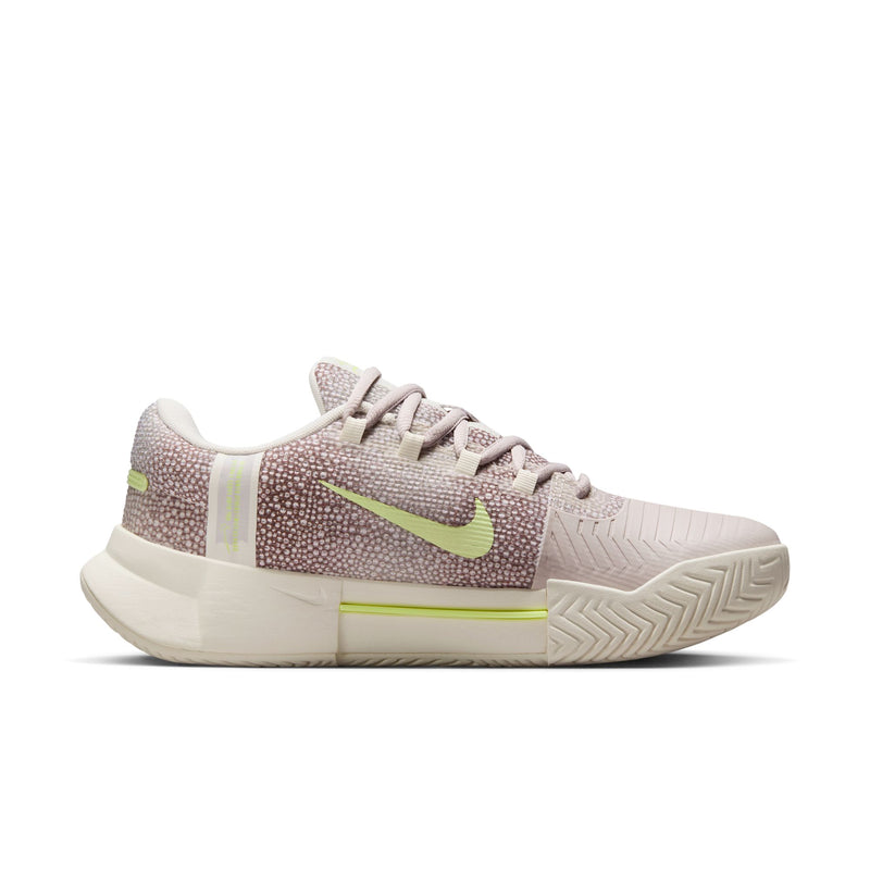Women's Zoom GP Challenge 1 Tennis Shoes in Phantom/Barely Volt-Platinum Violet