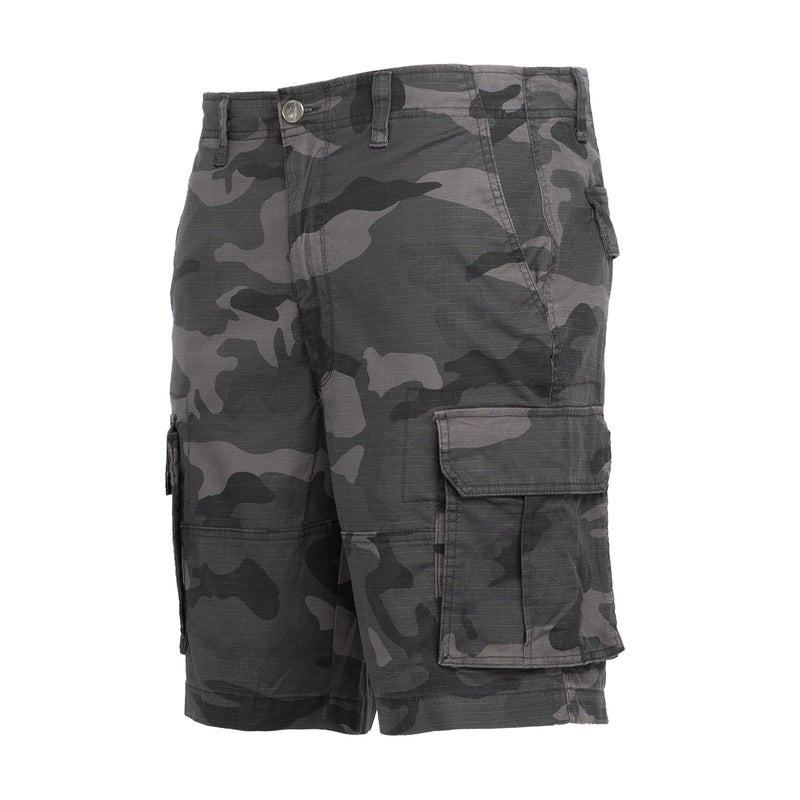 Men's camouflage cargo shorts with flap pocket on the right leg