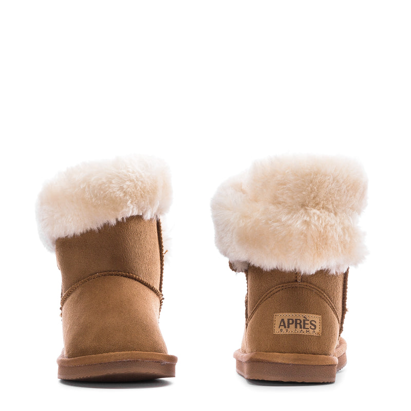 Kids chestnut boots with white faux-fur cuffs, heel rear view pair