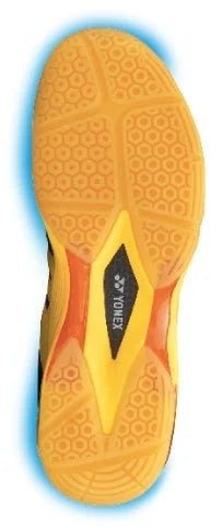 Yonex Women's Aerus Z Badminton Shoe in Coral