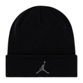 Youth cuffed beanie in black knit with silver Jumpman logo on cuff